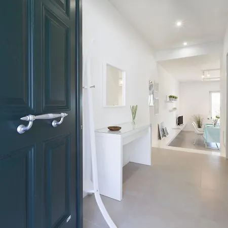 Estate4home - Corinna Villa