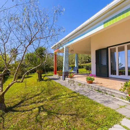 Estate4home - Corinna